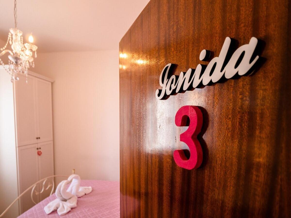 Pensión Casa Mafalda - Rooms, Friends And - Affittacamere, *