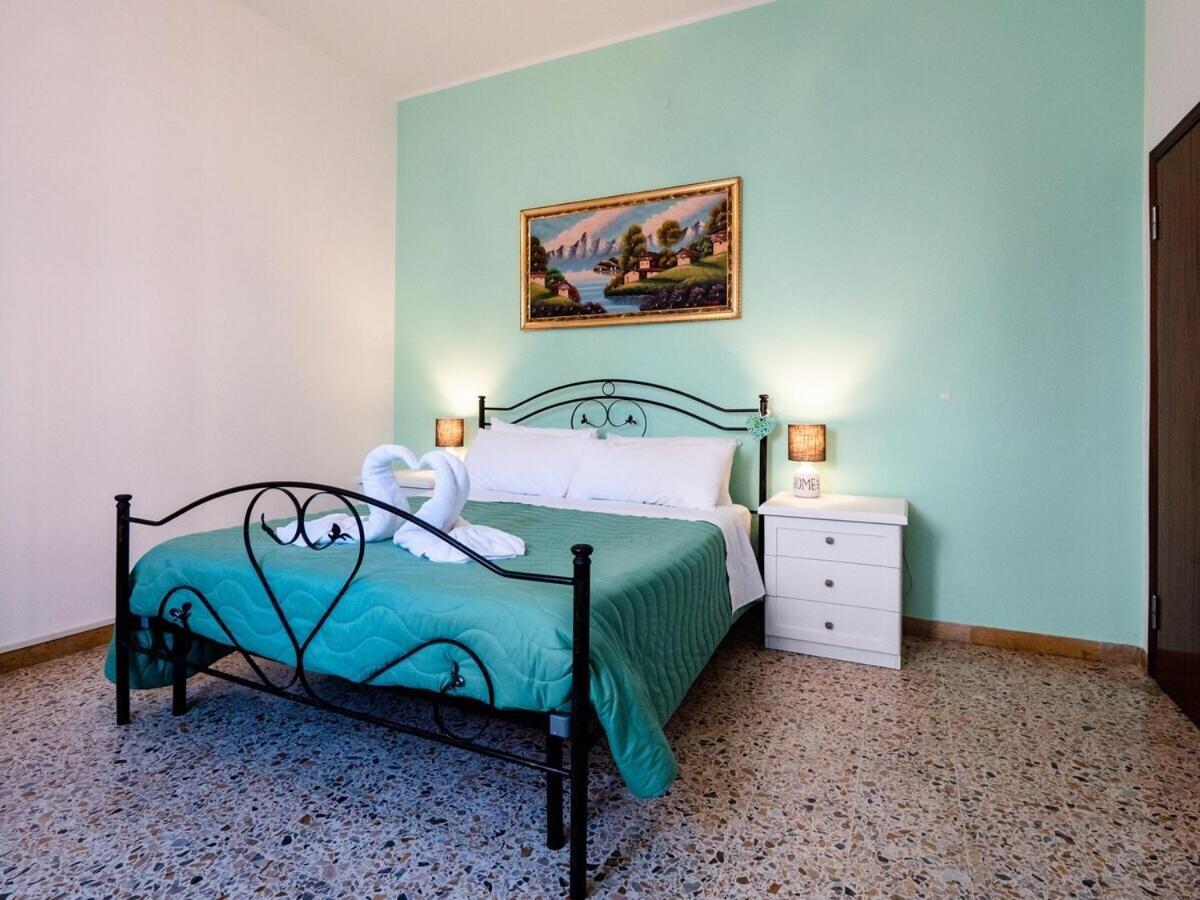 Casa Mafalda - Rooms, Friends And - Affittacamere,